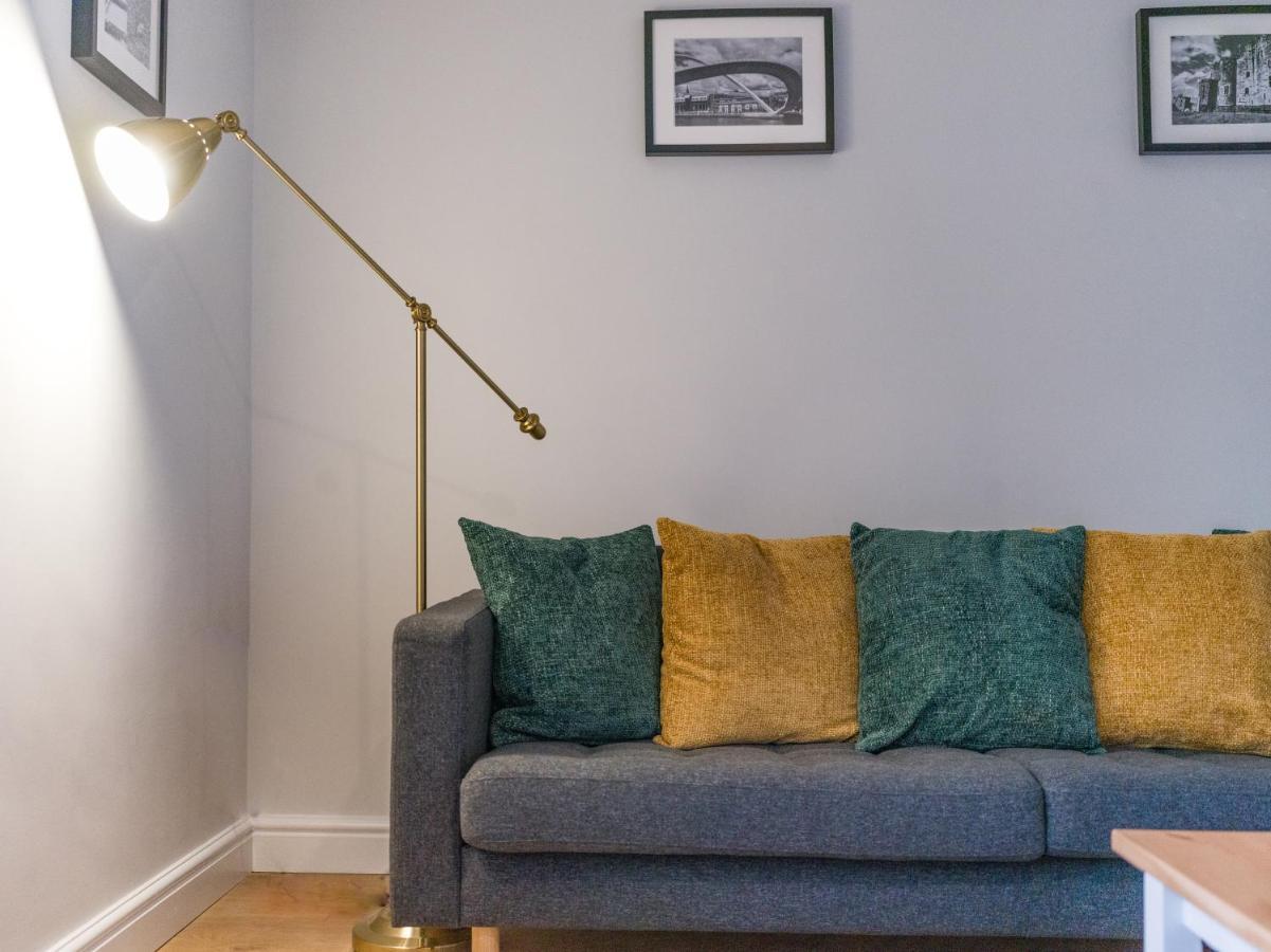 Charming 3-Bed House In Newcastle Upon Tyneヴィラ エクステリア 写真