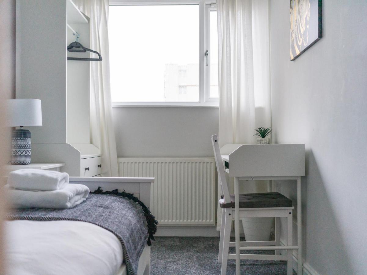 Charming 3-Bed House In Newcastle Upon Tyneヴィラ エクステリア 写真