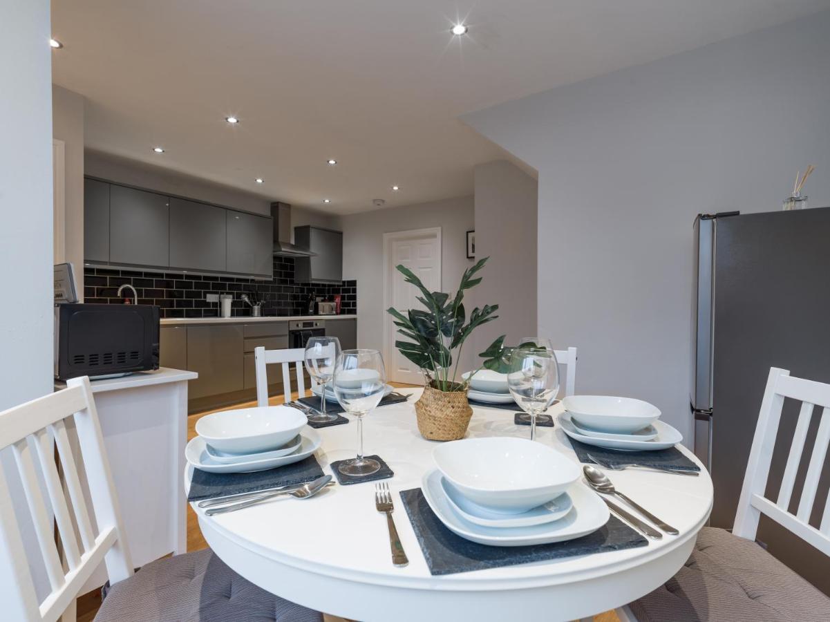 Charming 3-Bed House In Newcastle Upon Tyneヴィラ エクステリア 写真